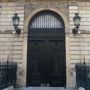 Porte cochère du Palais de l'Élysée à Paris